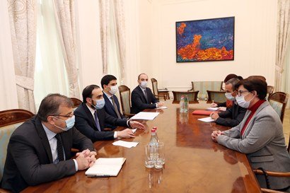 Ավինյանը ԿԽՄԿ ներկայացուցիչների հետ քննարկել է գերիների փոխանակման գործընթացին վերաբերող հարցեր