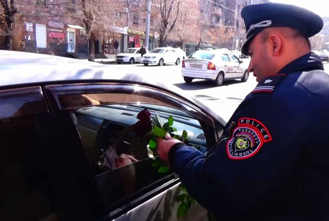 Ճանապարհային ոստիկանների անակնկալը կին վարորդներին