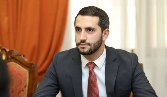ԱԺ-ում լրագրողների համար սահմանափակումներ չեն եղել. Ռուբինյանը փոխում է աշխատաոճը. «Ժողովուրդ»