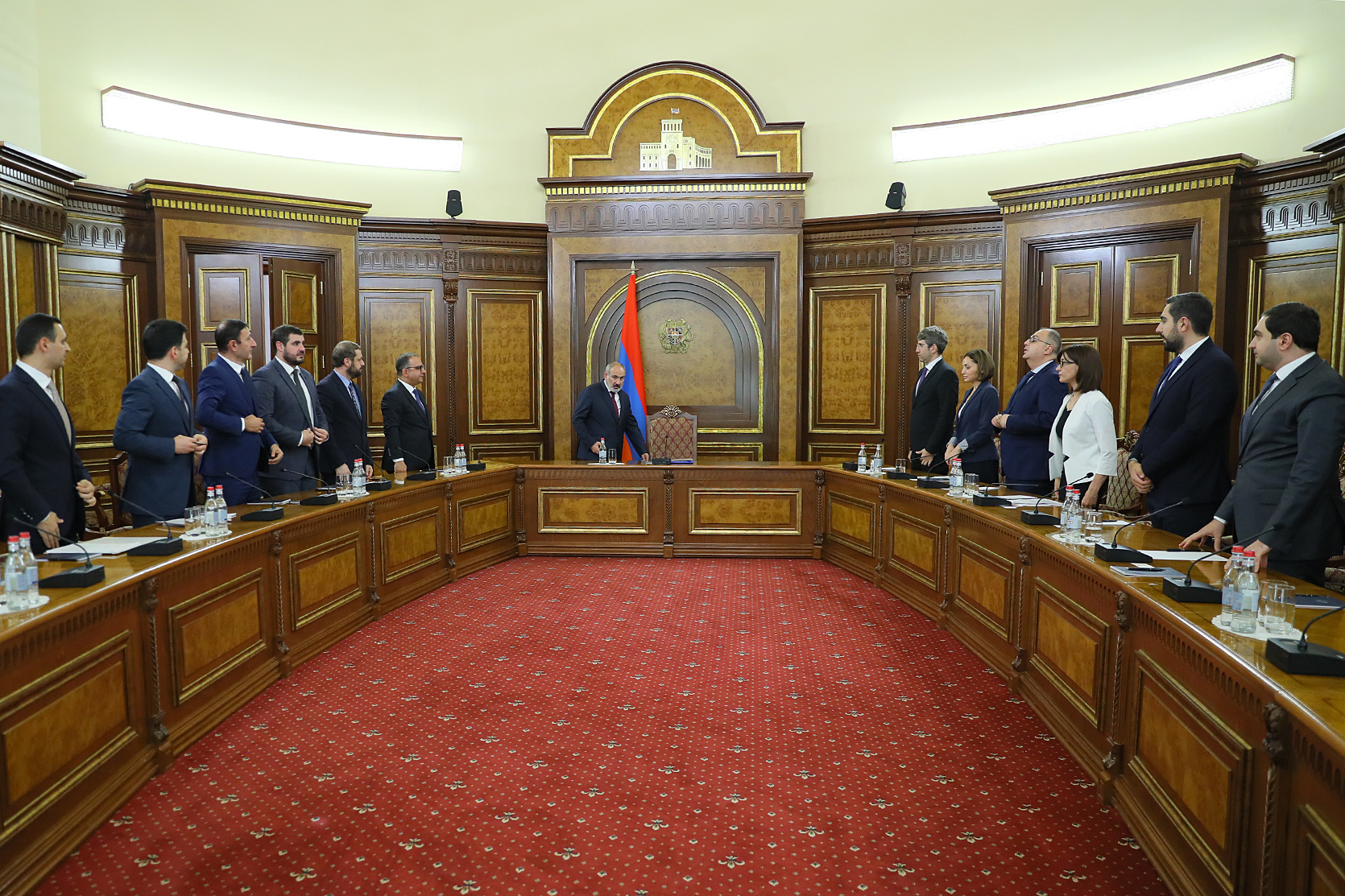 Վարչապետի գլխավորությամբ քննարկվել են հարկային ոլորտի բարելավմանն ուղղված հարցեր