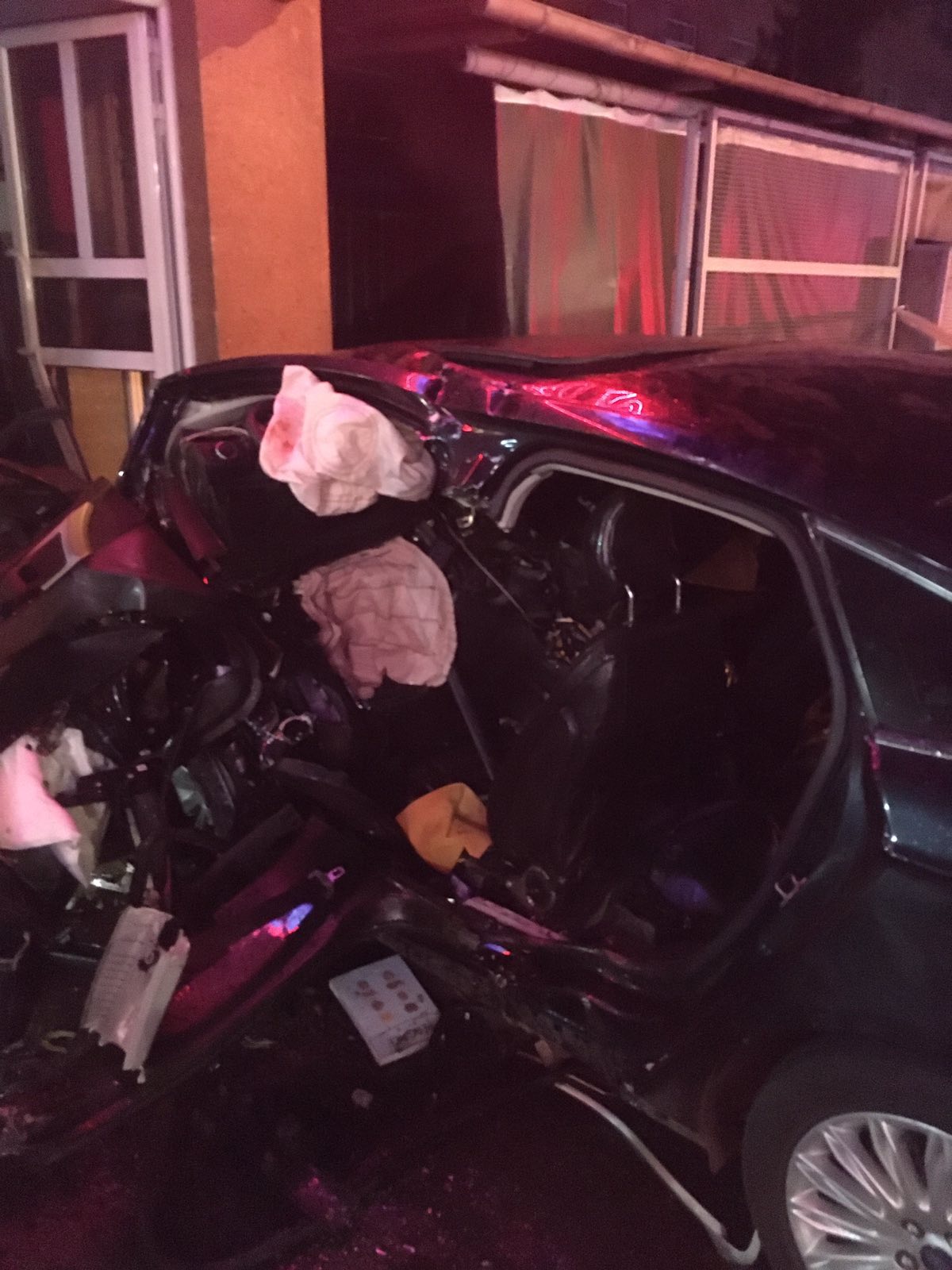 Երևանում ավտոմեքենան բախվել է պատին. վարորդը զոհվել է