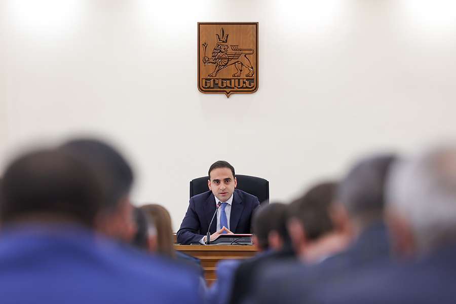 Երևանի եկամուտները եռապատկվել են, բայց կա թերհավաքագրում. քաղաքապետը հանձնարարական տվեց