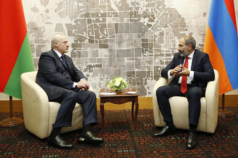 Փաշինյանը և Լուկաշենկոն քննարկել են հայ-ադրբեջանական սահմանին ստեղծված իրավիճակը