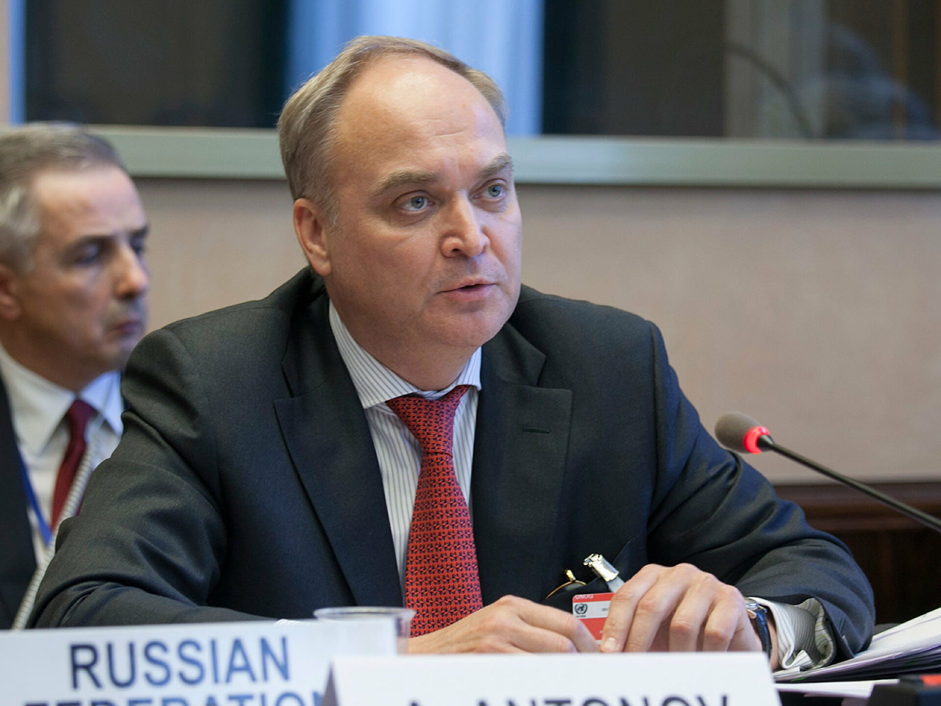 ԱՄՆ-ում ՌԴ դեսպանը բացատրություններ է պահանջել ամերիկացի սենատորի՝ Պուտինին սպանելու կոչի կապակցությամբ