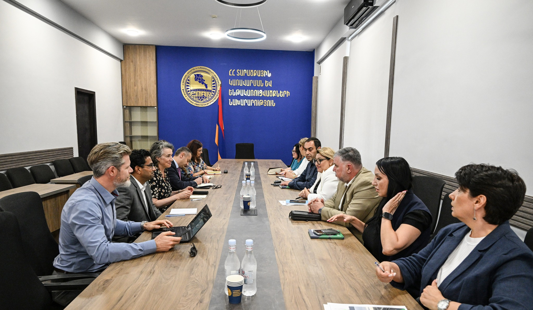 Քննարկվել է Սիսիան-Քաջարան ճանապարհի հյուսիսային, հարավային և Բարգուշատի թունելի ենթահատվածների կառուցման ծրագրի ընթացիկ վիճակը