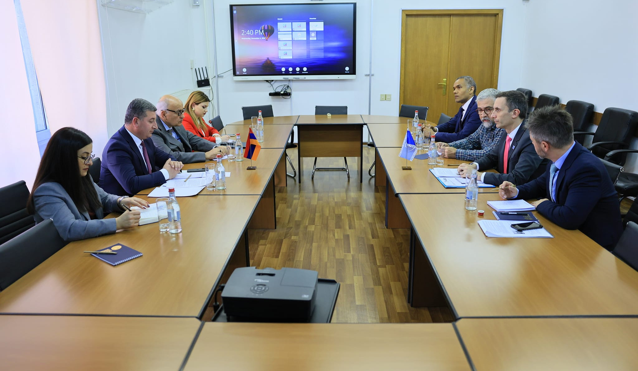 Հայաստանում իրականացվող ծրագրերի ուղղությամբ աջակցությունը շարունակական կլինի․ ԵԽ ներկայացուցիչը՝ Սանոսյանին