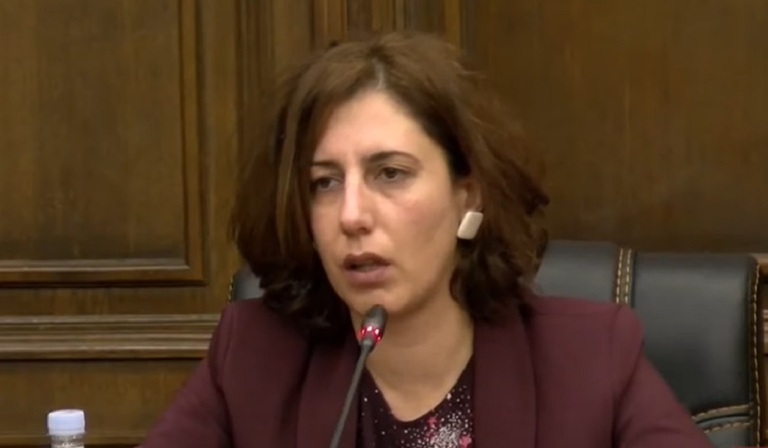 «Իմ քայլը» խմբակցությունը կառավարության ծրագրերի կոճակ սեղմողն էր. Սոֆյա Հովսեփյան