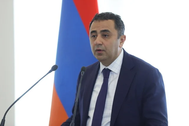 Բանակցություններ են ընթանում ռուս խաղաղապահների և Ադրբեջանի միջև, ներգրավված է նաև Արցախը․ փոխնախարար