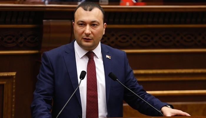 Խոսում է մի անձ, ով ծառայել է մի հիմնադրամի, որի նպատակը մեր ինքնության ոչնչացումն է․ Վահե Էնֆիաջյանը՝ իմքայլական պատգամավորին