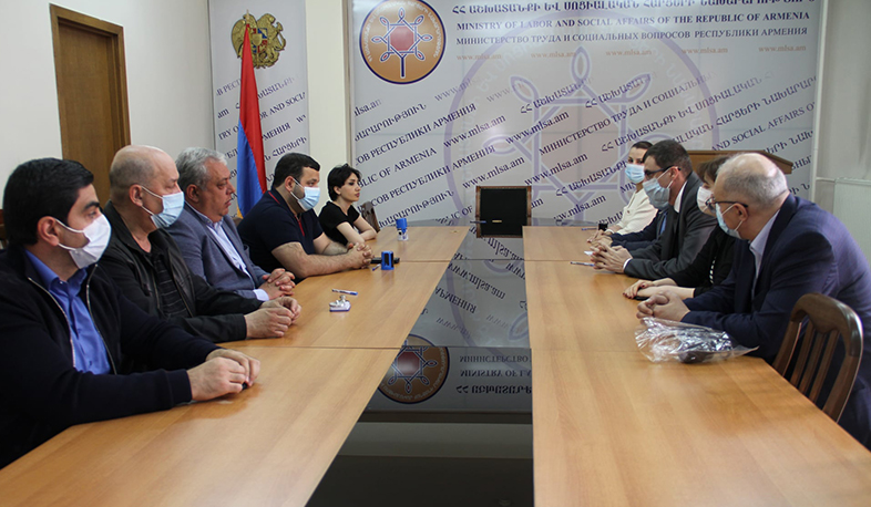 Ստորագրվել են հուշագրեր՝ պրոթեզավորման գործընթացի կազմակերպման վերաբերյալ