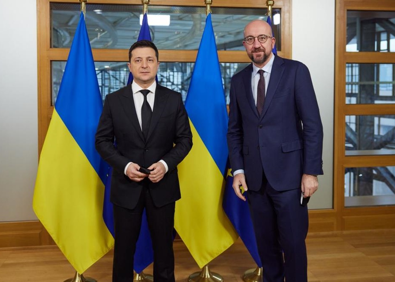 Шарль Мишель поговорил по телефону с Владимиром Зеленским