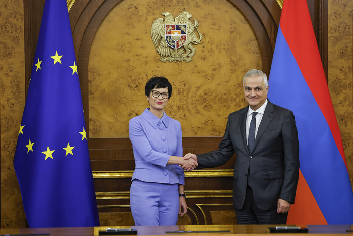 ԵՄ հանձնակատարը ողջունել է Թուրքիայի հետ հարաբերությունների կարգավորմանը նպաստելու ուղղությամբ Հայաստանի շարունակական ջանքերը