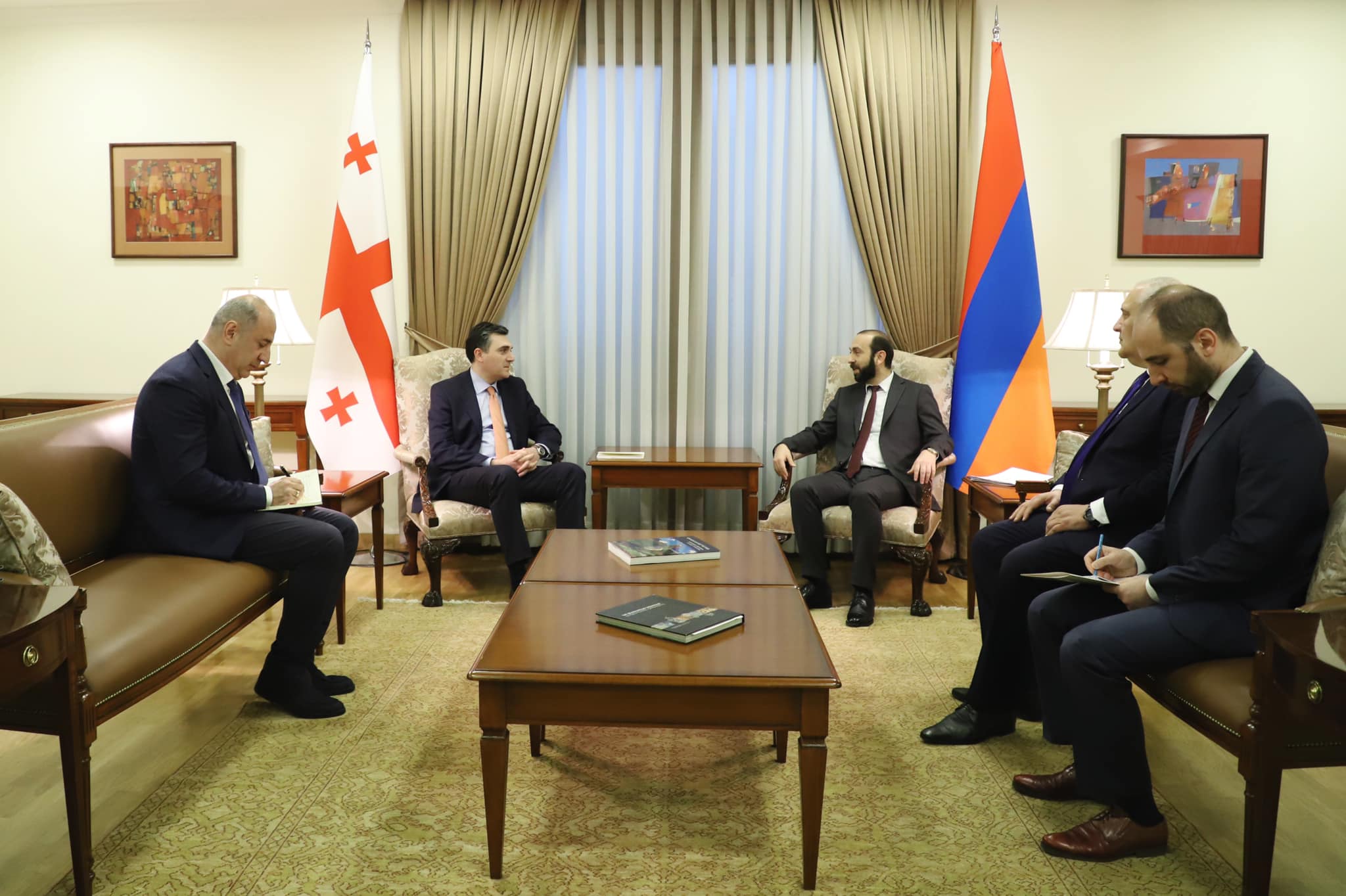 Стартовал официальный визит министра иностранных дел Грузии Ильи Дарчиашвили в Армению