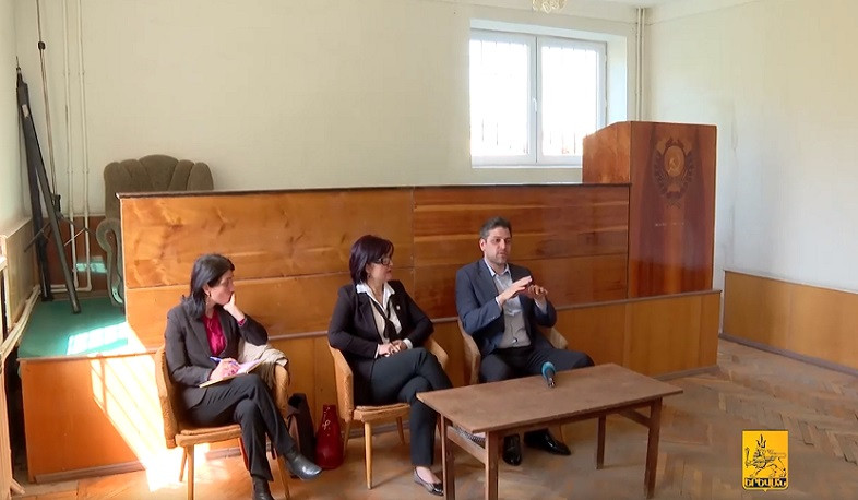 «Պոլիկլինիկաների վերակազմակերպումը բերելու է պայմանների բարելավման, օպտիմալացման խնդիր չկա». փոխքաղաքապետ