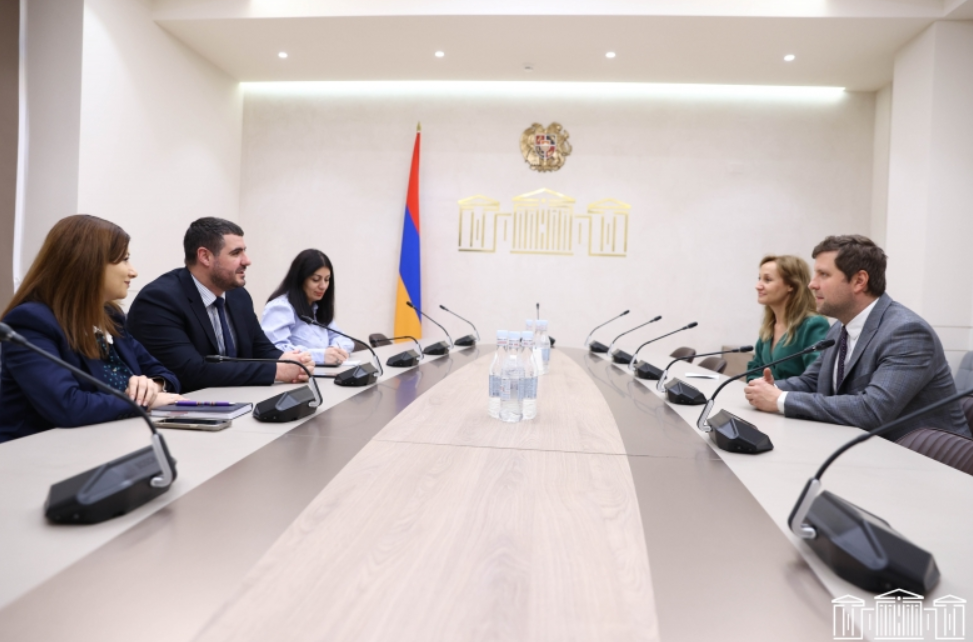 Արման Եղոյանը Յոլանտա Շիմանսկային է ներկայացրել ՀՀ արտաքին հարաբերություններում տեղի ունեցող զարգացումները