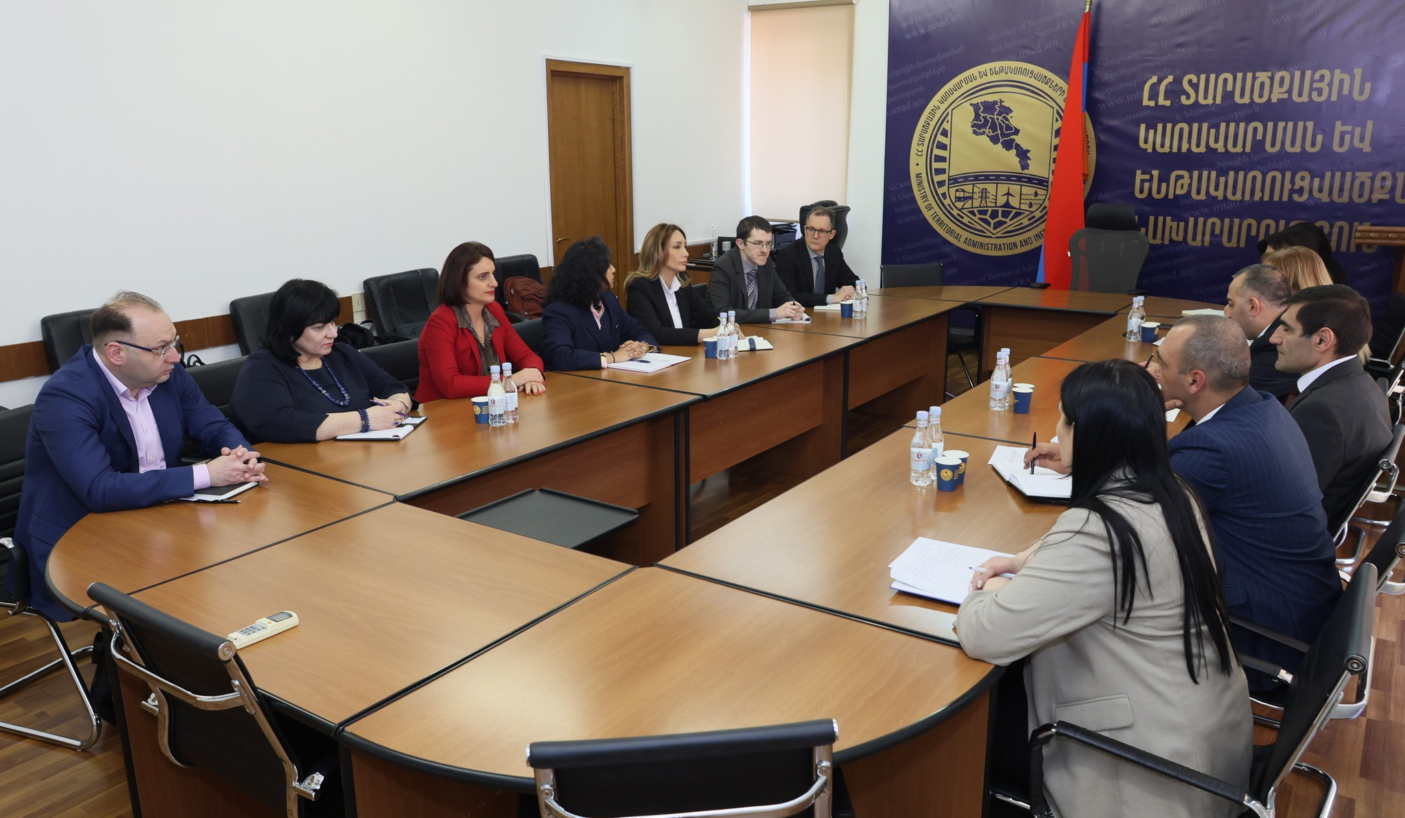 Քննարկվել են ՀԲ-ի կողմից ֆինանսավորվող «Ջրային և ոռոգման ծառայությունների բարելավում» ծրագրին վերաբերող հարցեր