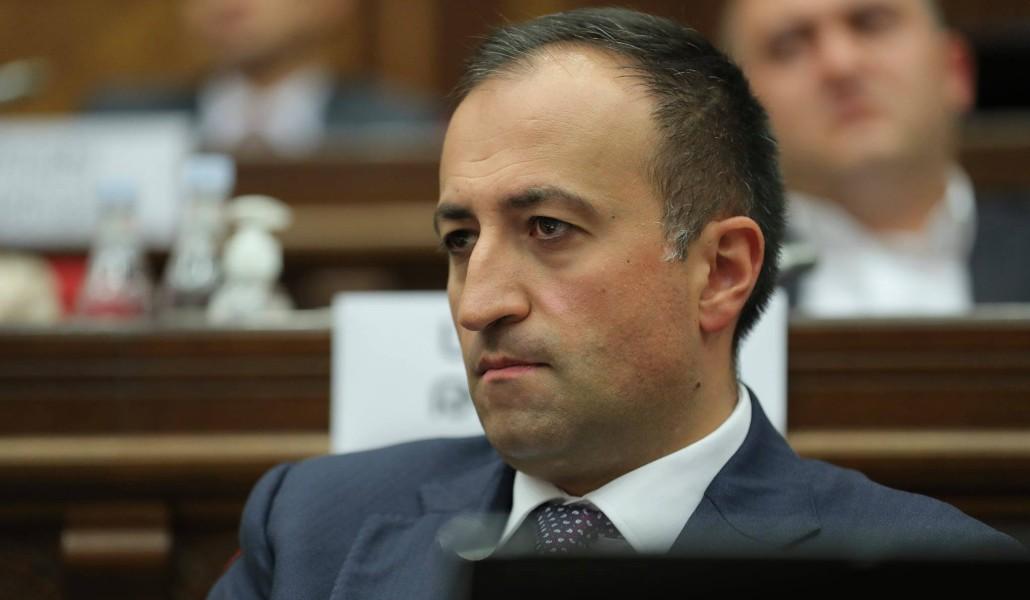 Նոր կարգավորումներով պետական ծառայության պաշտոն կարելի է զբաղեցնել նաև 65 տարեկանը լրանալուց հետո. Թորոսյան