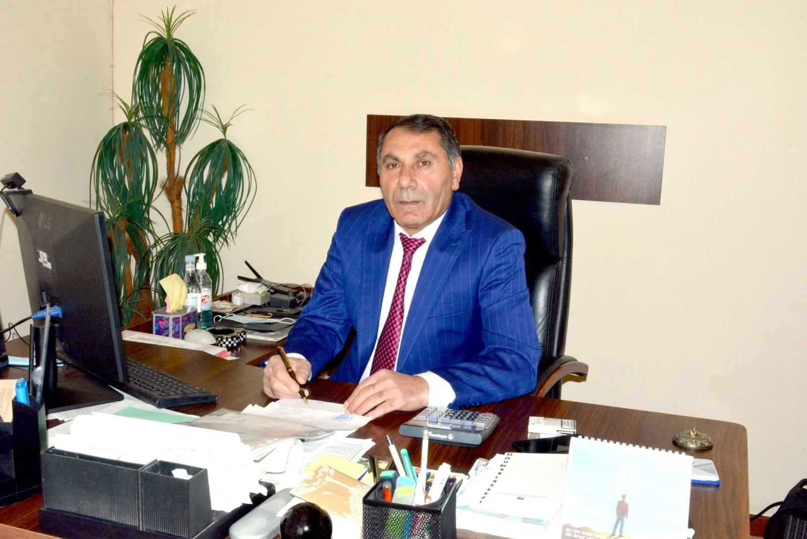 Ճամբարափոխ համայնքապետը` ՔՊ-ի թեկնածու. «Հրապարակ»