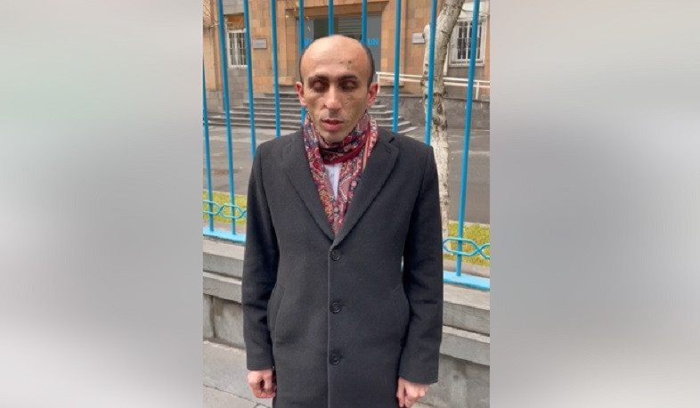 Արցախի ժողովուրդը բոլորիս աջակցության կարիքն ունի. Բեգլարյանը նստացույց է սկսել ՄԱԿ-ի գրասենյակի առջեւ