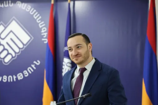 ՔՊ նիստին Հայրապետյանը հանդես է եկել զեկույցով