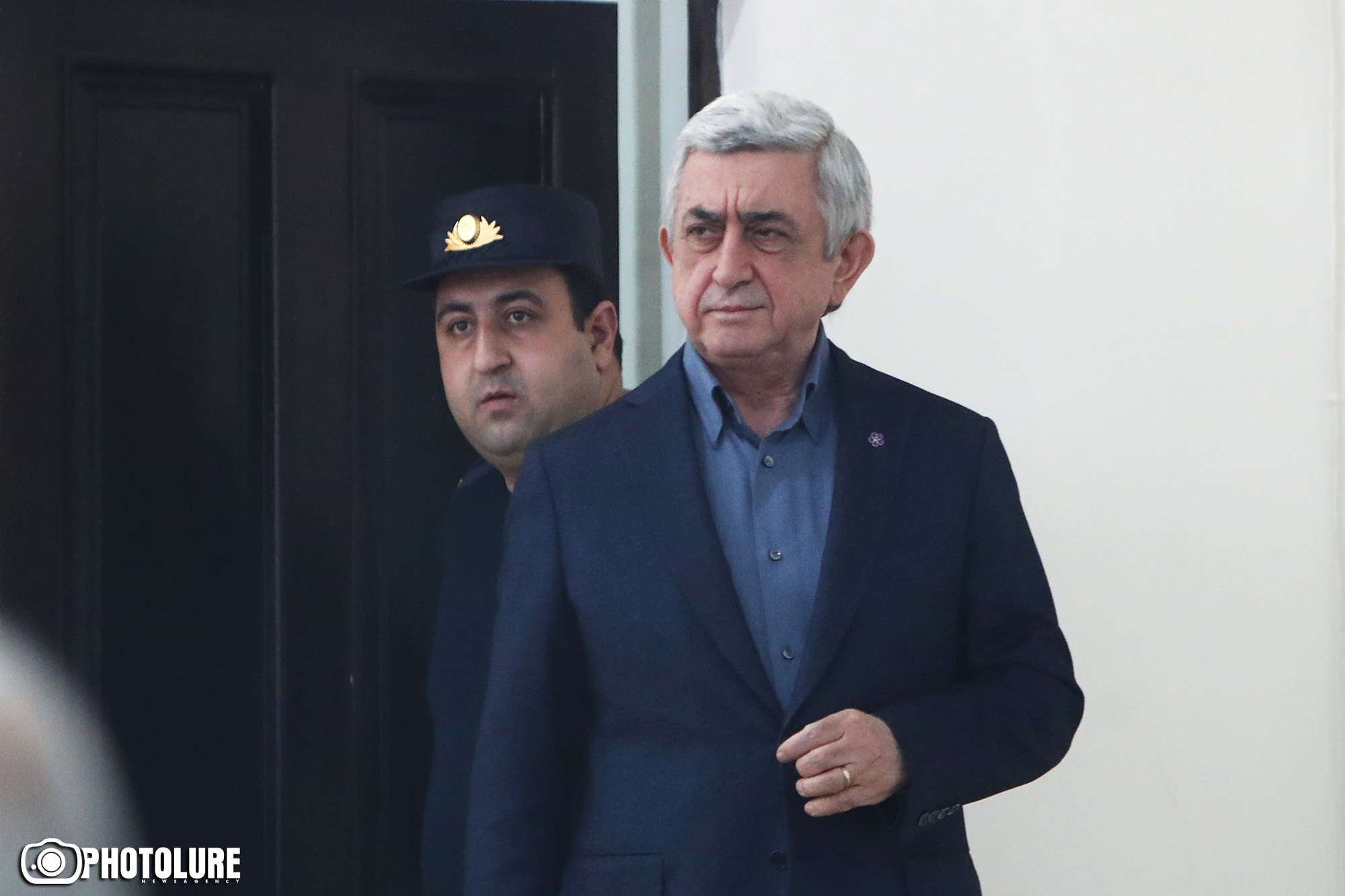 Ընթանում է Սերժ Սարգսյանի եւ մյուսների գործով դատական նիստը (ուղիղ)
