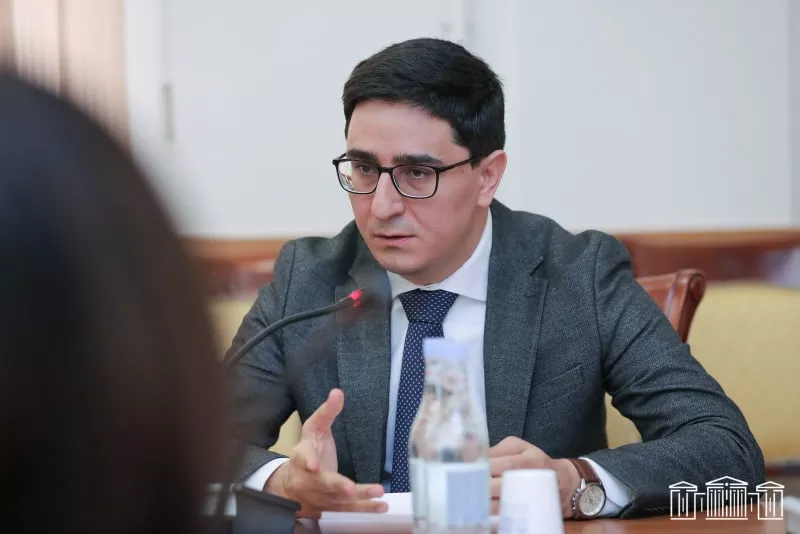 Եղիշե Կիրակոսյանը փաստաբանությամբ կզբաղվի