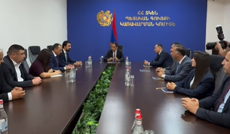 Դավիթ Խուդաթյանը ՏԿԵՆ պետական գույքի կառավարման կոմիտեի աշխատակազմին է ներկայացրել կոմիտեի նորանշանակ ղեկավար Դավիդ Թավադյանին