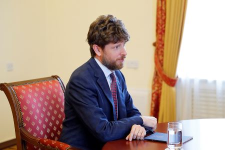 Հայաստանը որևէ մեկի «ետնաբակը» չէ, այլ բարեկամ երկիր. Հայաստանում Ֆրանսիայի դեսպան