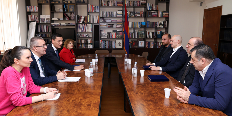 Արթուր Մարտիրոսյանն ընդունել է Եվրոպայի ջրային մարզաձևերի ֆեդերացիայի առաջին փոխնախագահին