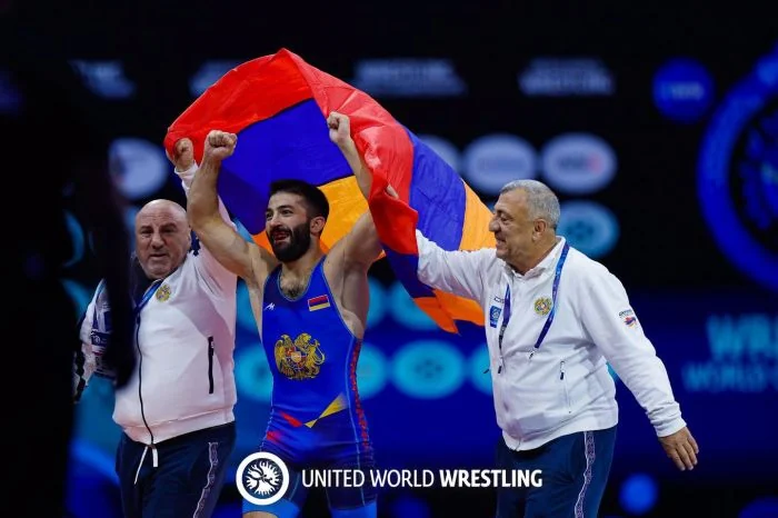 Կարեն Ասլանյանի հաղթանակը շատ սպասված էր, Մալխաս Ամոյանի մոտ գերհոգնածություն էր․ Արմեն Բաբալարյան
