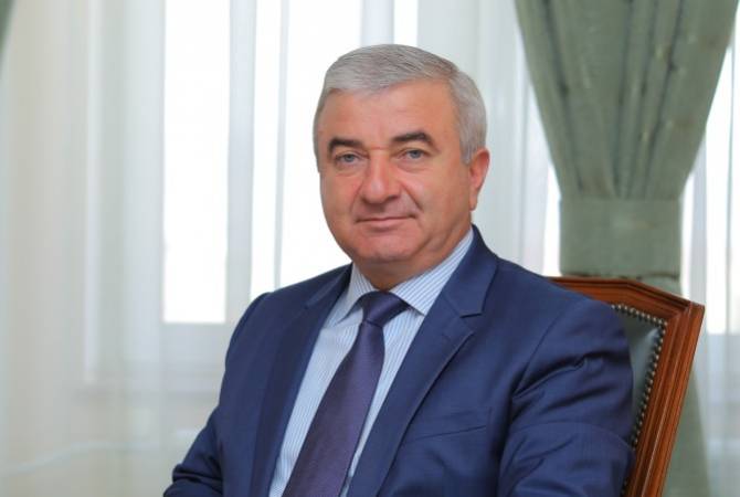 Աշոտ Ղուլյանը շնորհավորել է Կանանց միջազգային տոնի առթիվ