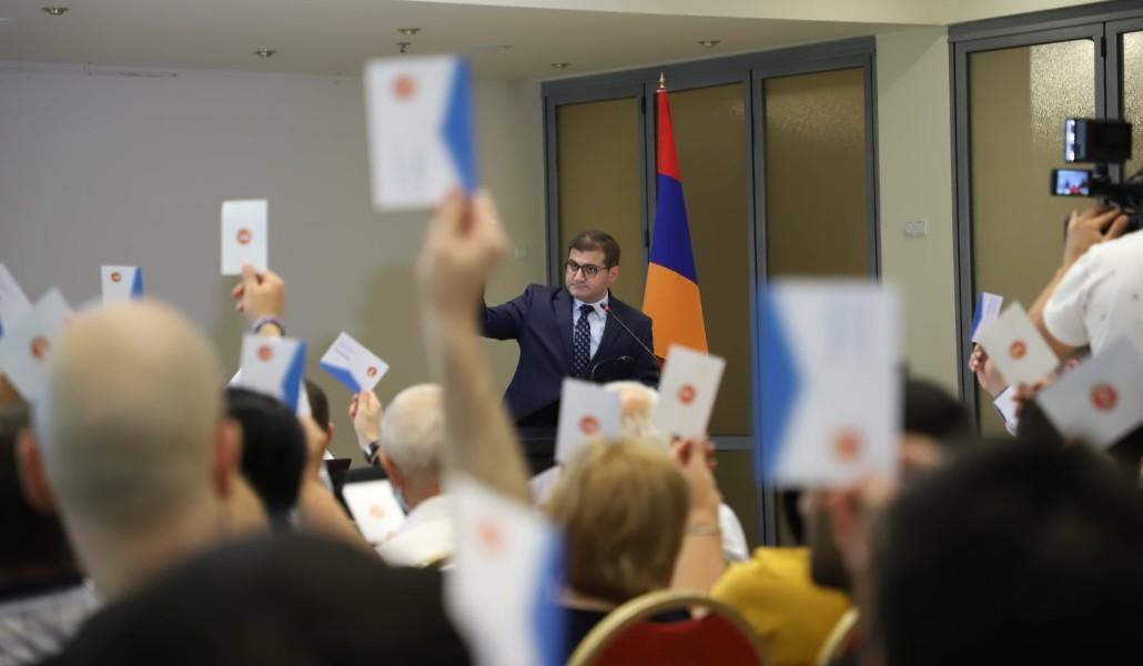 Կայացավ «Հանուն Հանրապետության» կուսակցության արտահերթ համագումարը. Բաբաջանյան (լուսանկարներ)