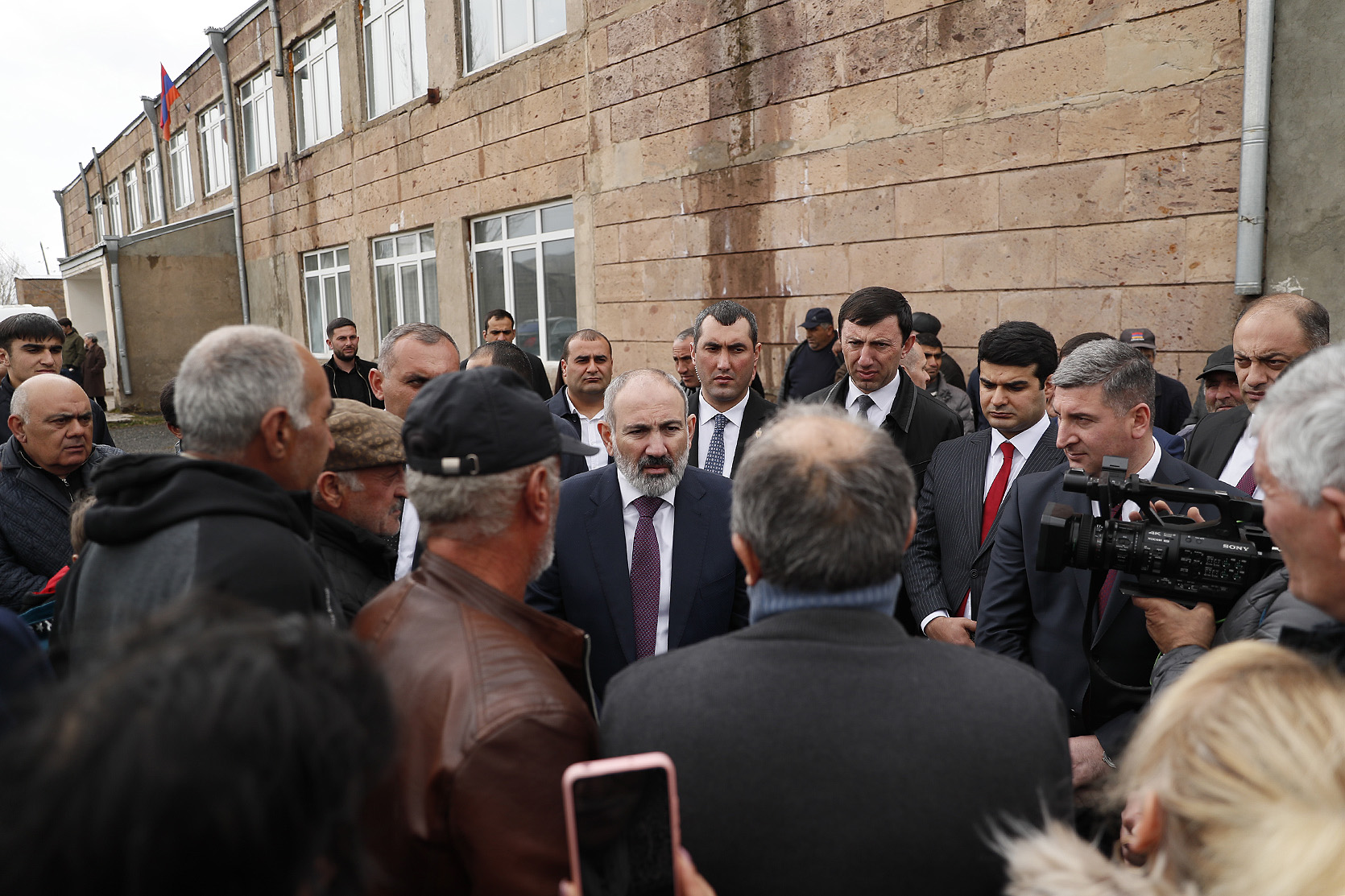 Վարչապետը շրջայց է կատարել Արագածոտնի մարզի համայնքներում և ծանոթացել պետական ծրագրերի ընթացքին
