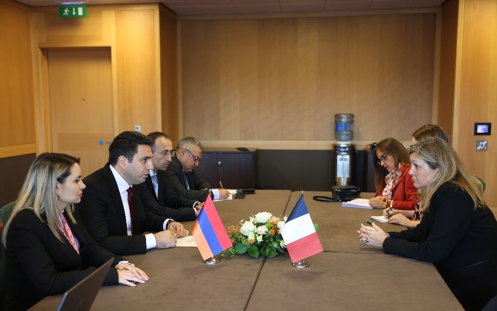 Ֆրանսիան հայ ժողովրդի եւ Հայաստանի իրական դաշնակիցն է. Ալեն Սիմոնյանը՝ Ֆրանսիայի ԱԺ նախագահին