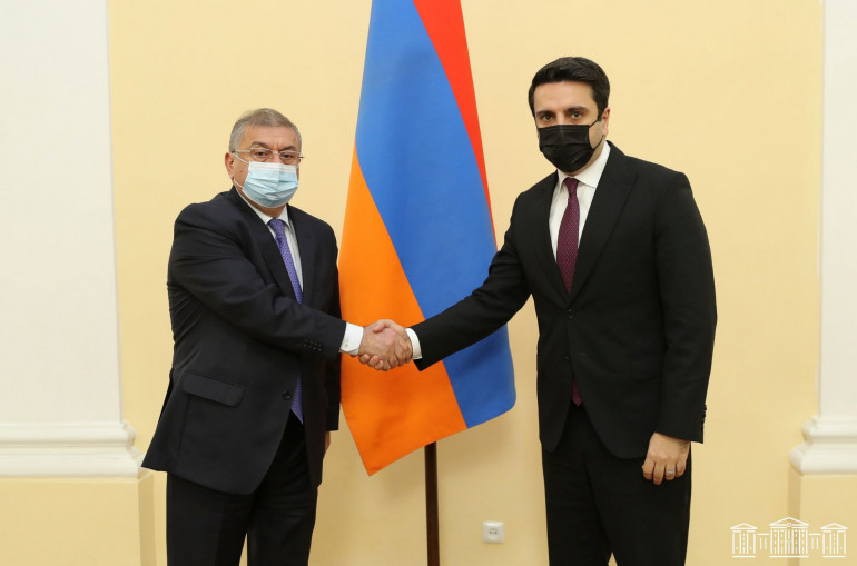 Ալեն Սիմոնյանը հանդիպել է ԲԴԽ նախագահի պաշտոնակատարի և խորհրդի անդամների հետ