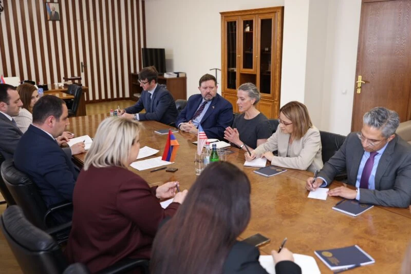 Խուդաթյանն ընդունել է ԱՄՆ պետքարտուղարի՝ եվրոպական և եվրասիական հարցերով փոխտեղակալին