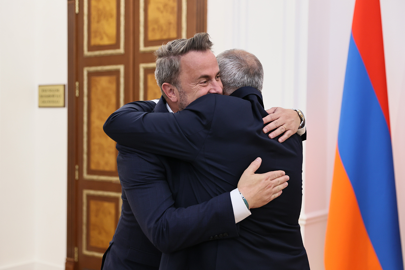 Փաշինյանն ու Լյուքսեմբուրգի փոխվարչապետը քննարկել են Հայաստան-Եվրոպական միություն հարաբերություններին վերաբերող հարցեր