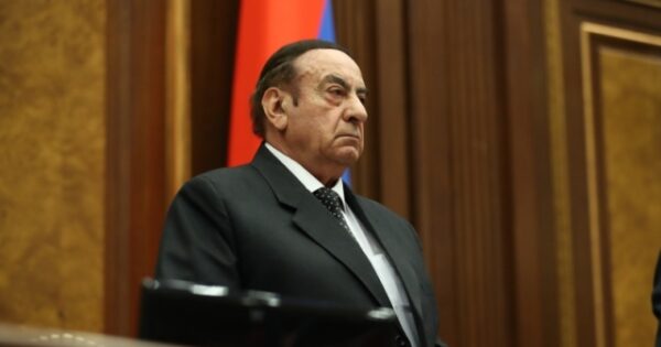 ԱԺ անդրանիկ նիստի ավանդույթը չի խախտվի․ «Հրապարակ»