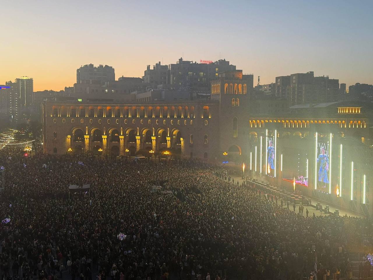 Քաղաքացու օրվան նվիրված համերգ. Փաշինյանը տեսանյութ է հրապարակել (ուղիղ)