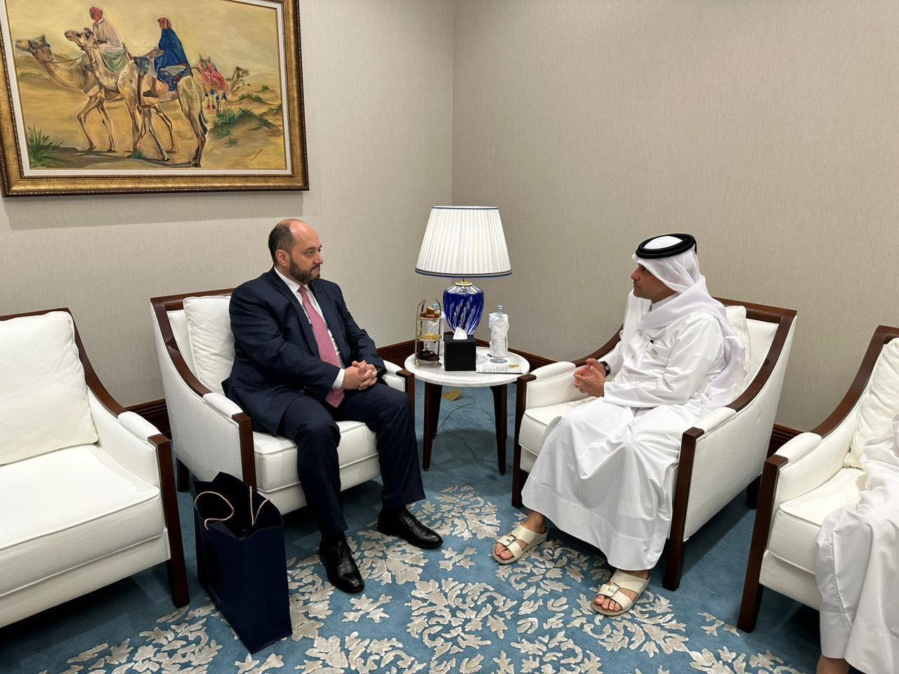 Араик Арутюнян провел встречу с главой эмирского дивана Катара шейхом Саудом бин Абдул Рахманом Аль-Тани