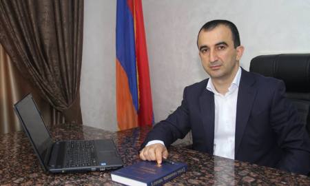 Մխիթար Զաքարյանի գործը դատարանում է. այն դատավոր Նապոլեոն Օհանյանի վարույթում է