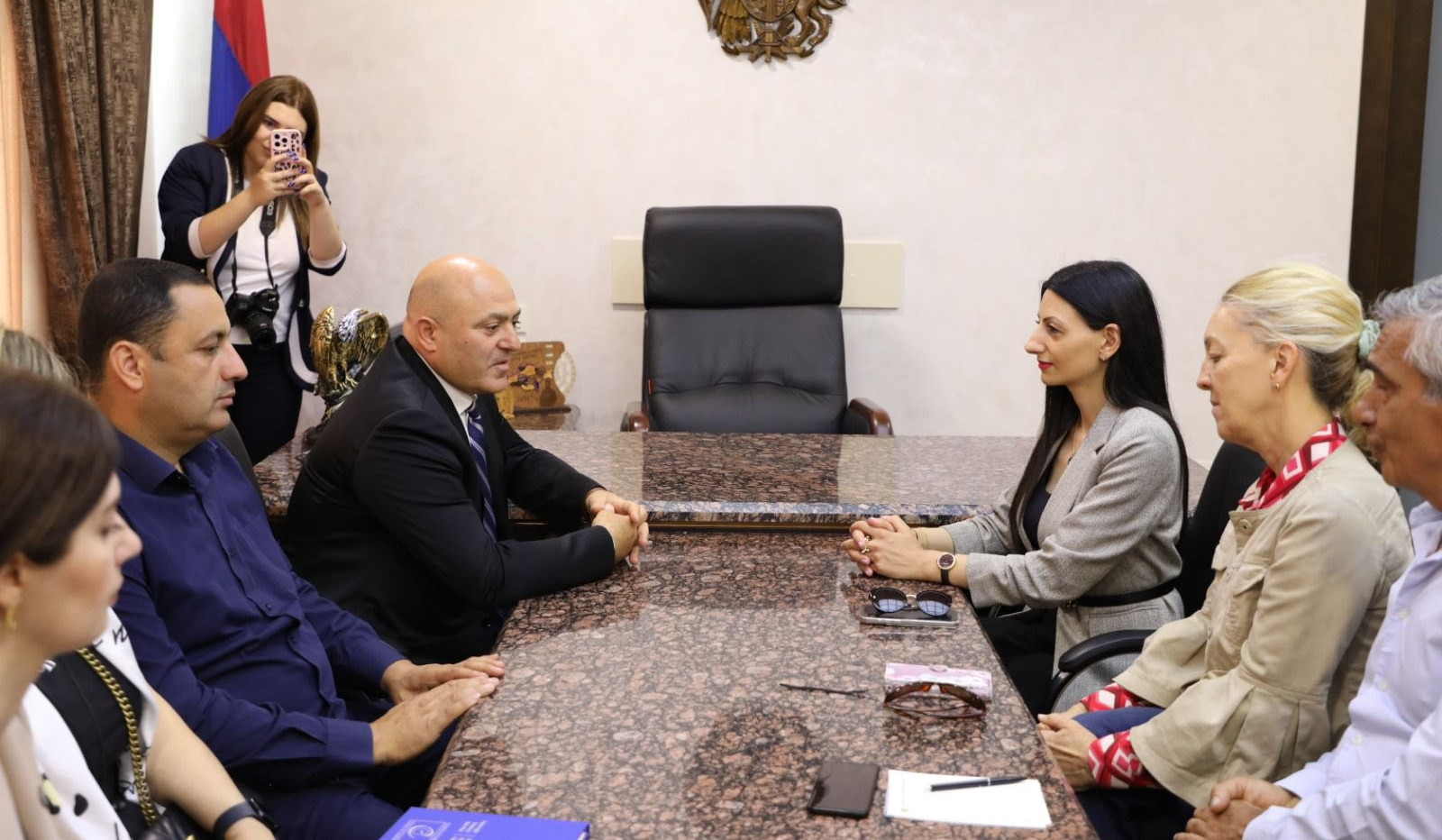 Անահիտ Մանասյանն այցելել է Մեղրի, քննարկել համայնքում մարդու իրավունքների հետ կապված խնդիրները
