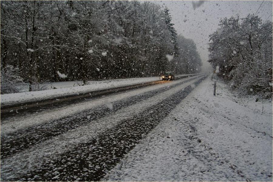 Սևանի, Դիլիջանի, Նոյեմբերյանի, Ապարանի շրջանների ավտոճանապարհներին ձյուն է տեղում
