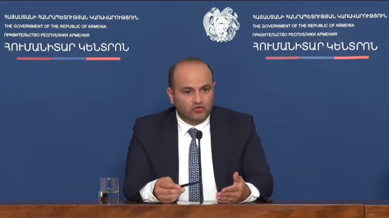 ԼՂ-ից բռնի տեղահանվածները ՀՀ-ում ևս կունենան կենսաթոշակ և նպաստ ստանալու իրավունք. նախարարի պարզաբանումը
