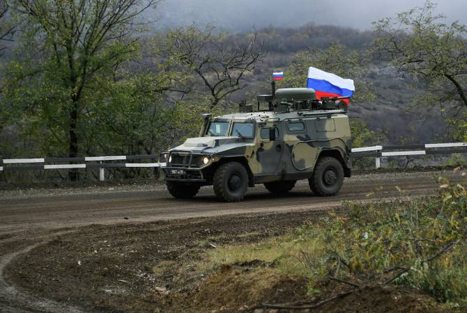 Азербайджан привлечет российских миротворцев к разминированию в Карабахе