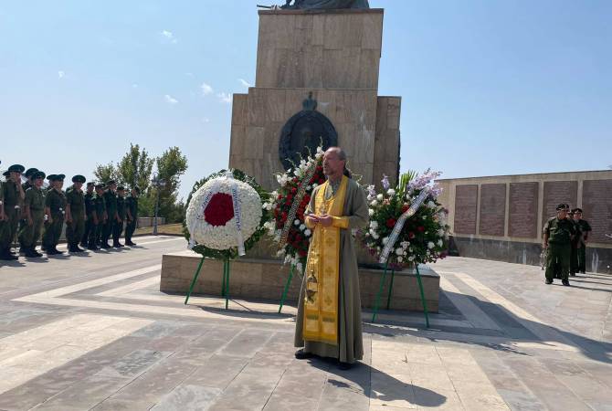 Գյումրիում հարգեցին ռուս-թուրքական պատերազմներում զոհվածների հիշատակը