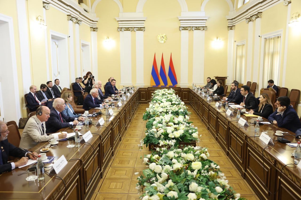 ԱՄՆ կոնգրեսական պատվիրակությունն աշխատանքային այցով Հայաստանում էր (տեսանյութ)