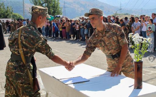 4-րդ զորամիավորման զորամասերից մեկում անցկացվել է զինվորական երդման հանդիսավոր արարողություն