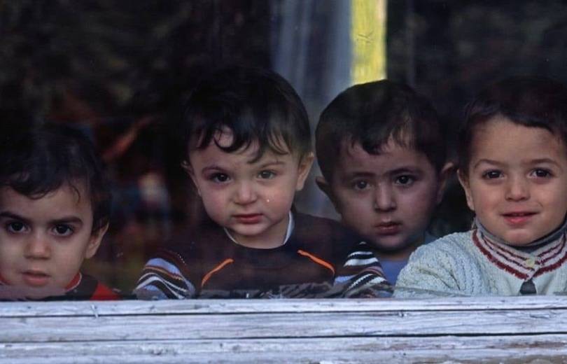 Արցախից տեղահանված երեխաները Երևանի մանկապարտեզներում չեն կարողանում տեղավորվել մեծ հերթերի պատճառով․ «Հետք»