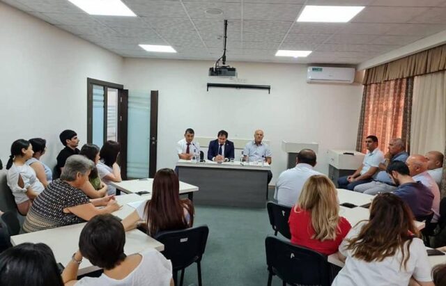 Պապիկյանը աշխատակազմին է ներկայացրել Մեղրի համայնքի ղեկավարի պաշտոնակատարին